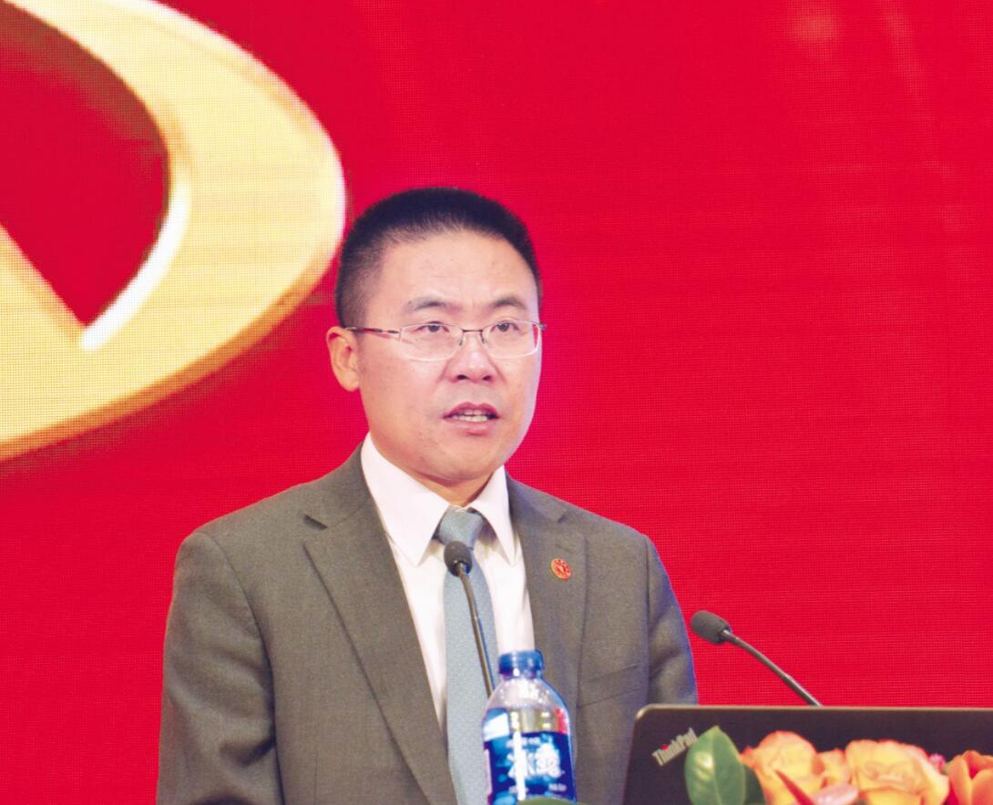 新华联报
